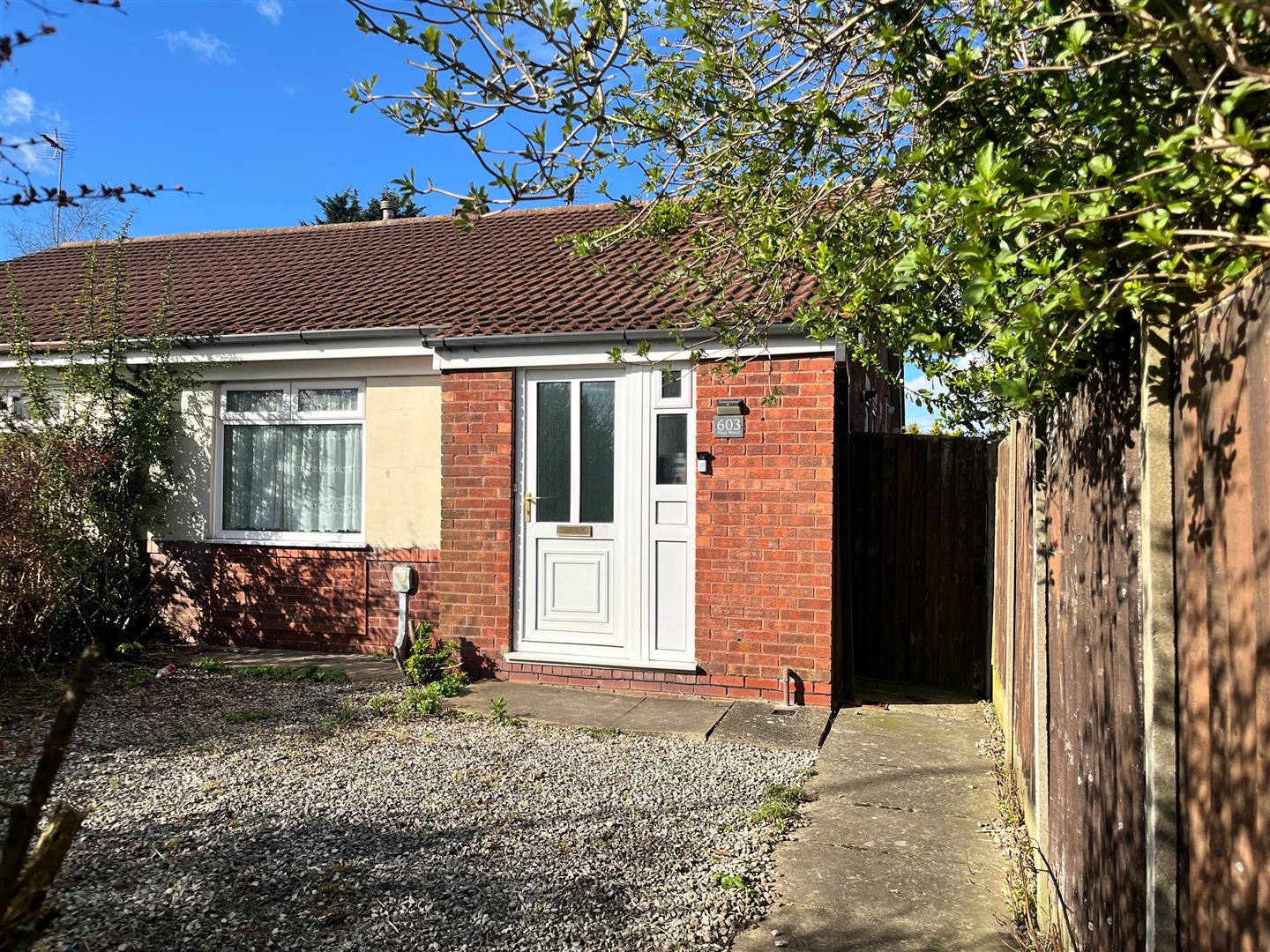 Hall Road, Hull